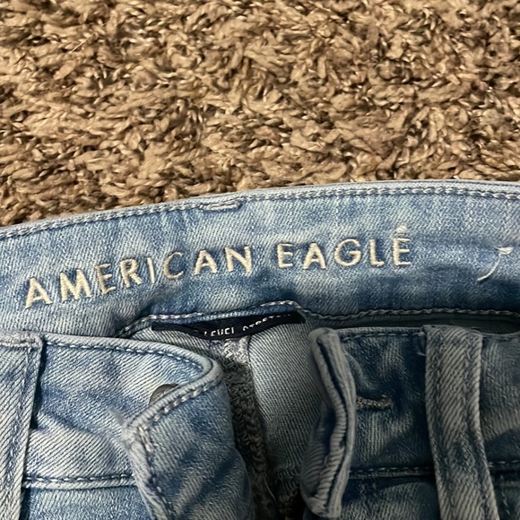 AMERICAN EAGLE stretchy jeans - Picture 2 of 3